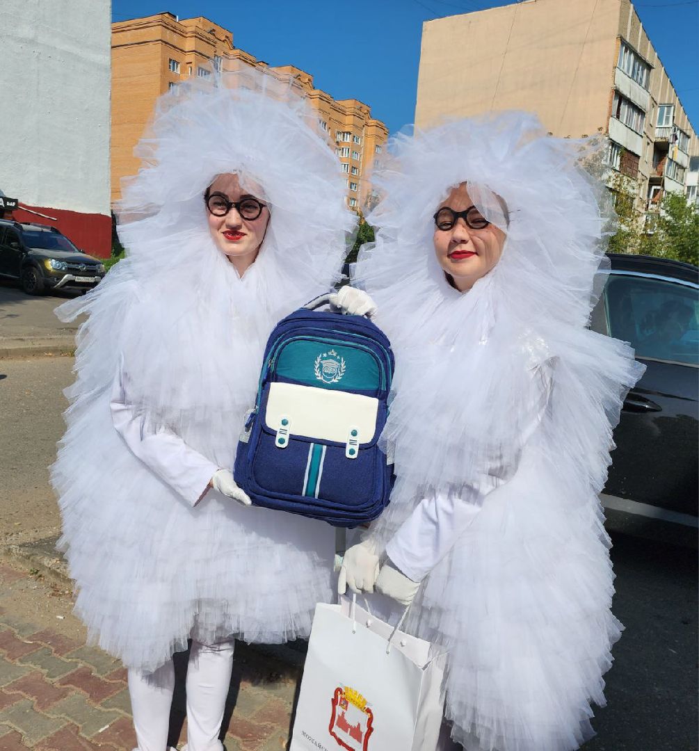 можайск, можайский городской округ, подмосковье, портфель первокласснику, губернатор, поддержка губернатора, малообеспеченные семьи, школьный рюкзак, школа, учебный год, социальная поддержка,