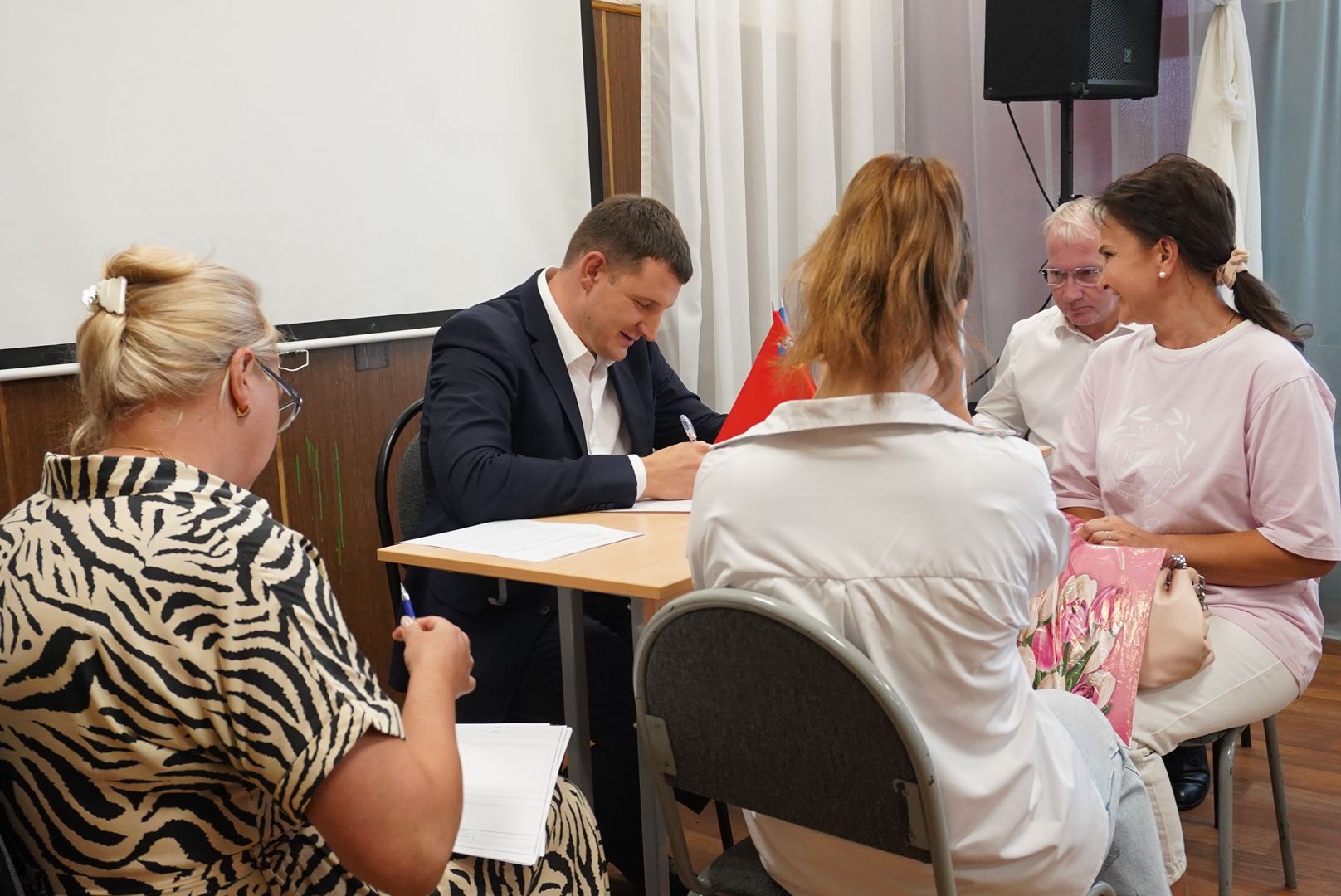 Павловский Посад, Городской округ Павловский Посад, выездная администрация апрелевка, Жители, Люди, Обращения,