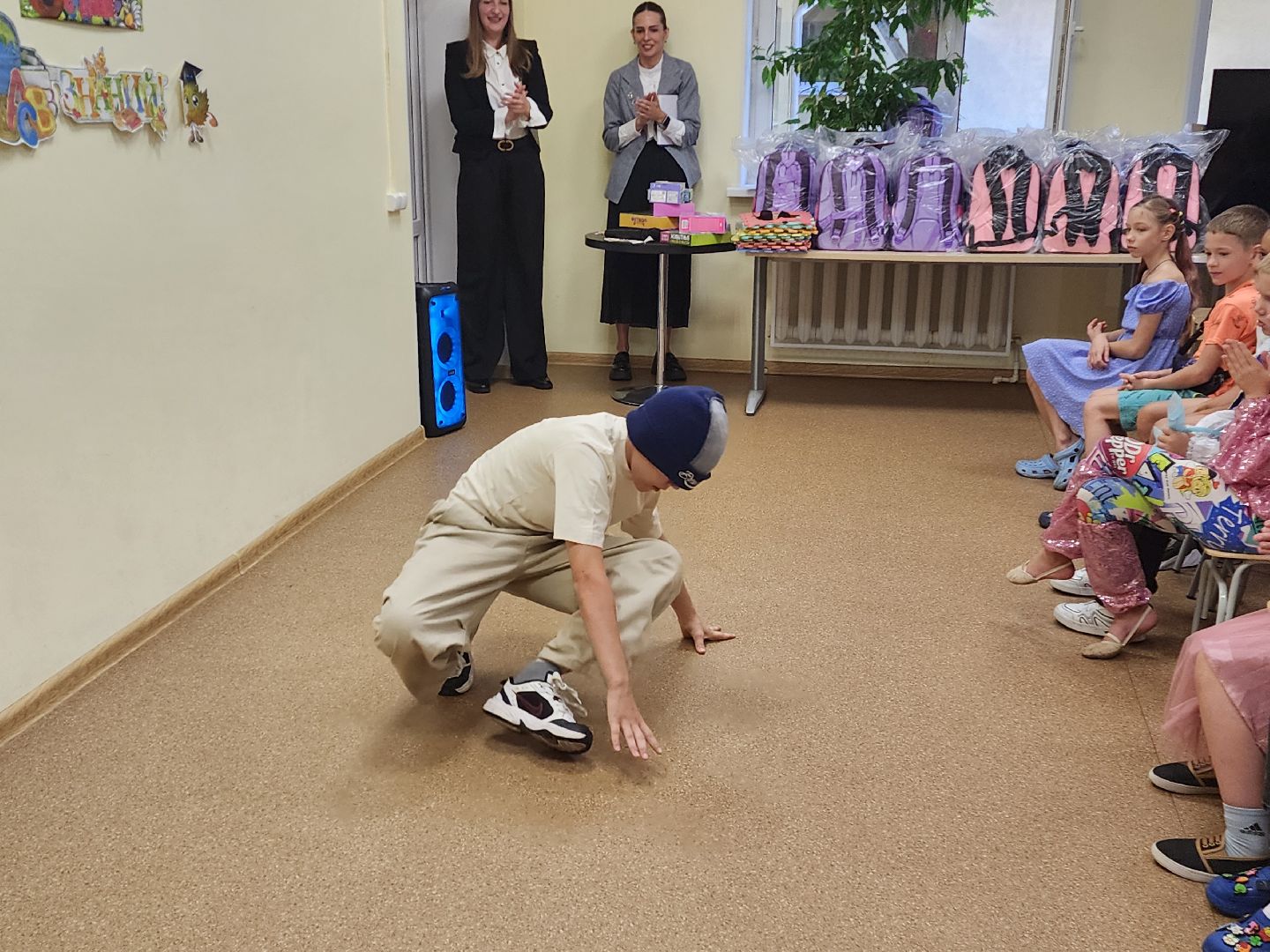 красноармейск, городской округ пушкинский, подарки школьникам, социальный центр,