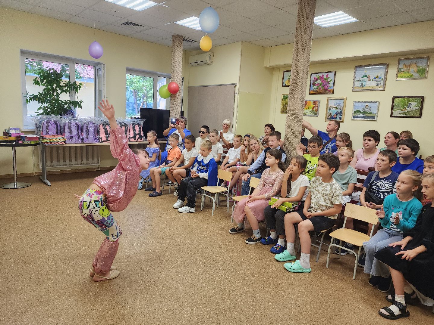 красноармейск, городской округ пушкинский, подарки школьникам, социальный центр,