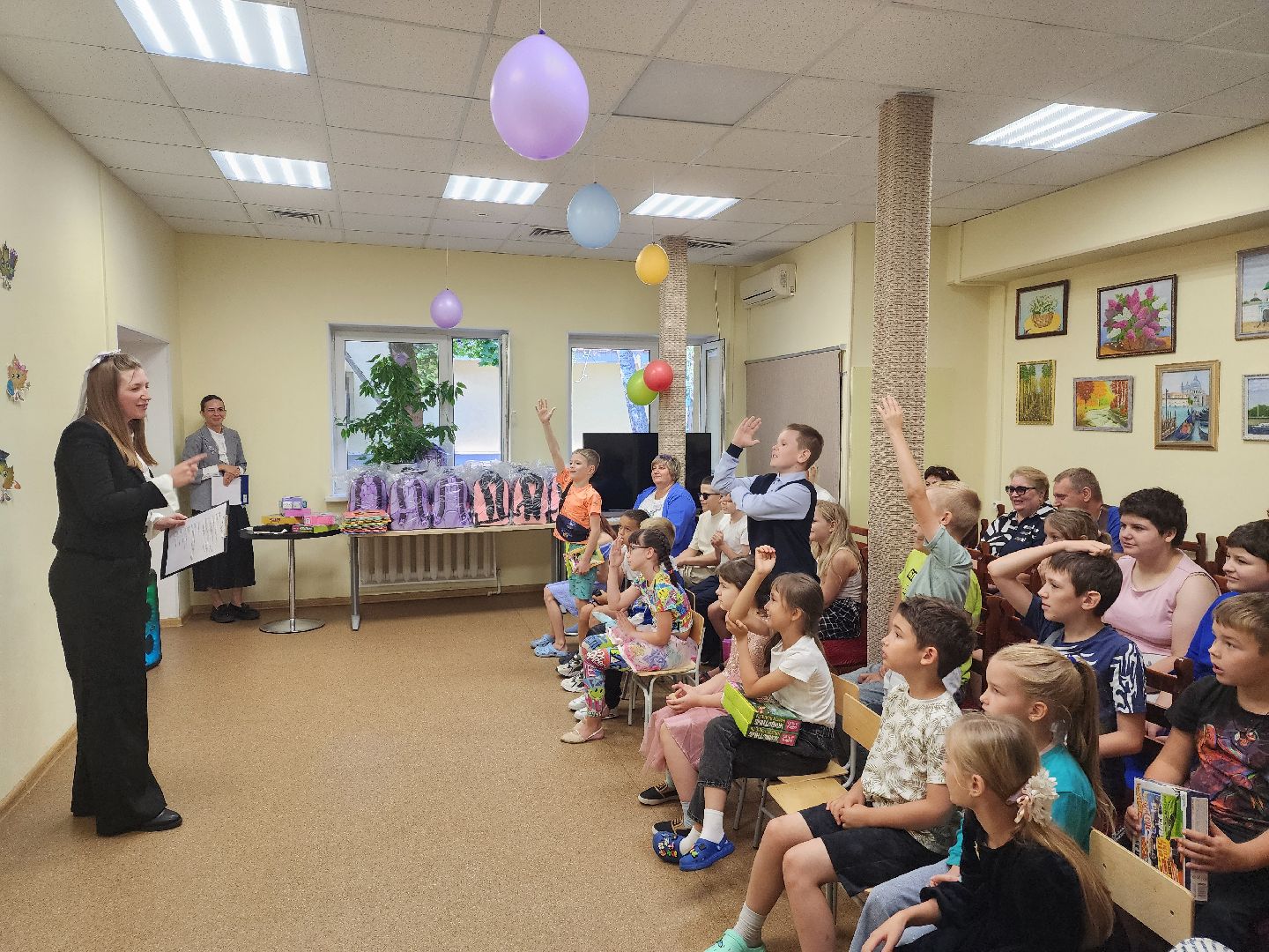 красноармейск, городской округ пушкинский, подарки школьникам, социальный центр,