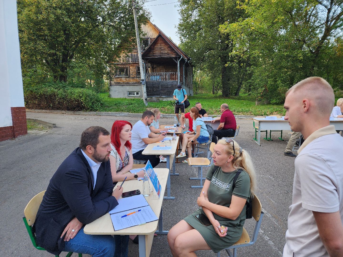 Чехов, микрорайон Ровки, выездная администрация, встреча с жителями, обращения жителей, деревня Игумново, река Лопасня, загрязнение реки, очистка водоема, экология и природопользование,