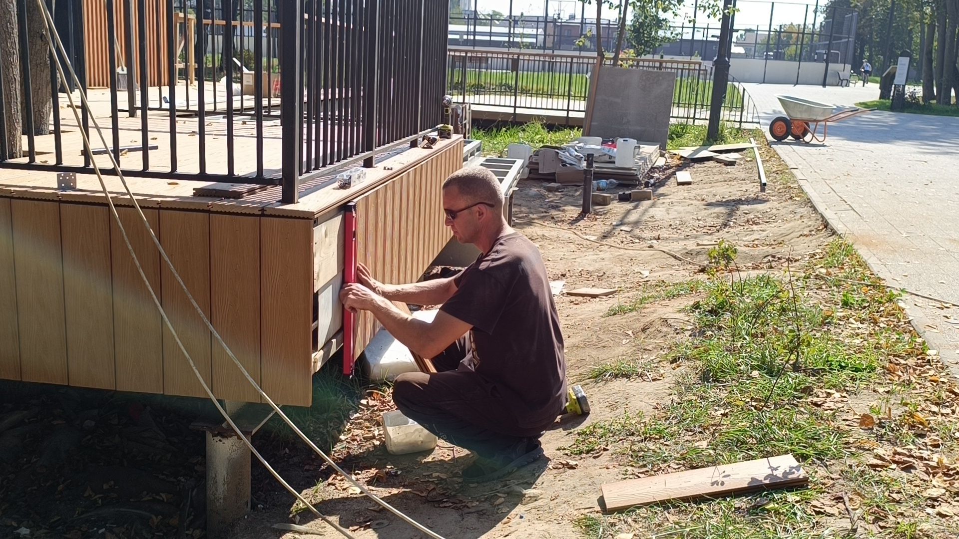 парк, лобня, раздевалка,