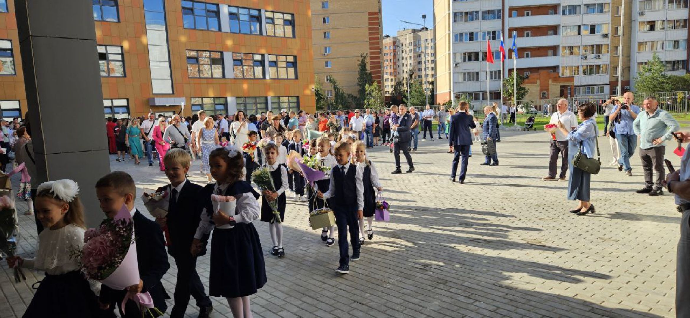 новая школа, день знаний, 1 сентября, первоклассники,