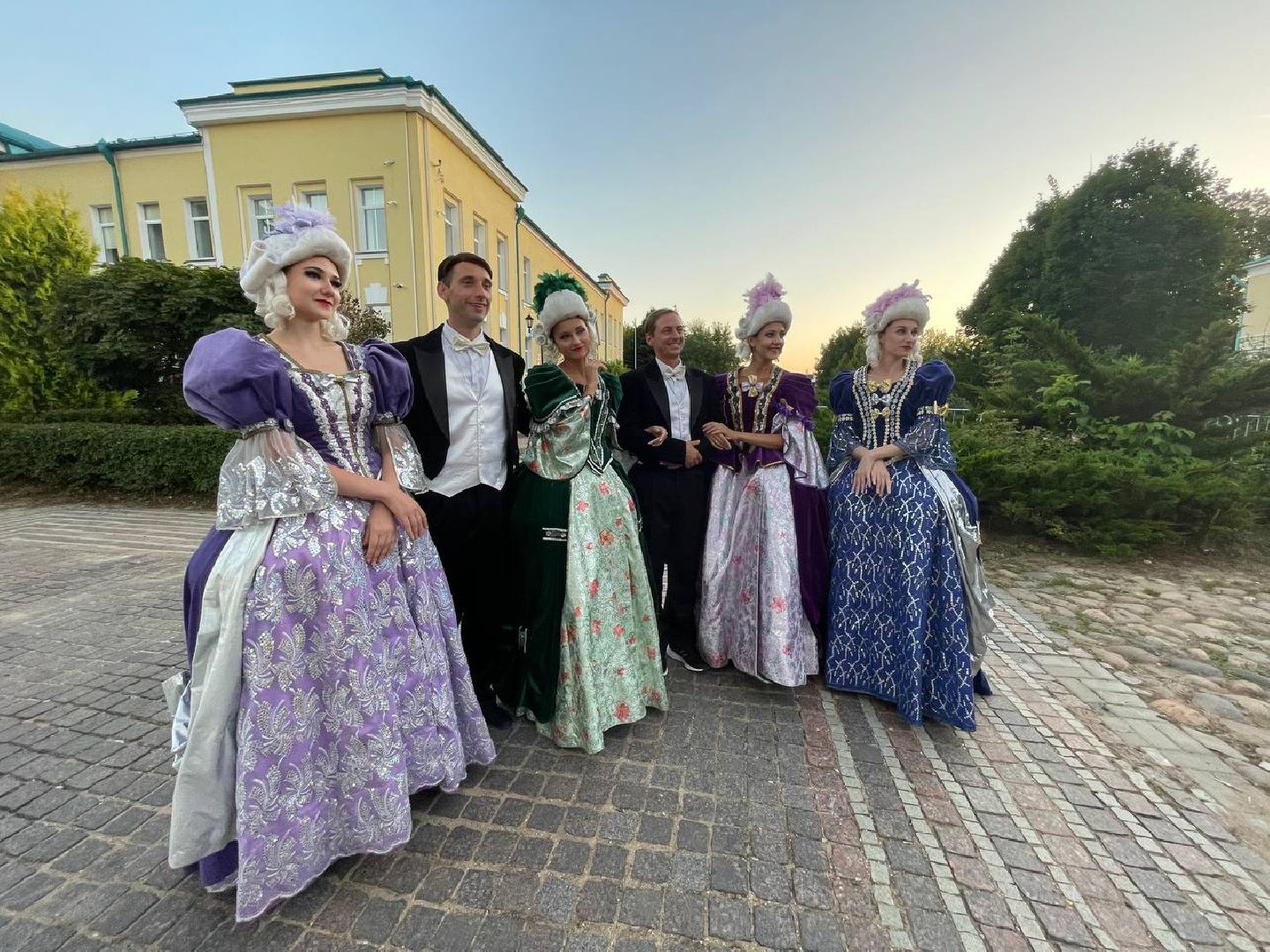 Дмитров, Геликон-Опера, День города,