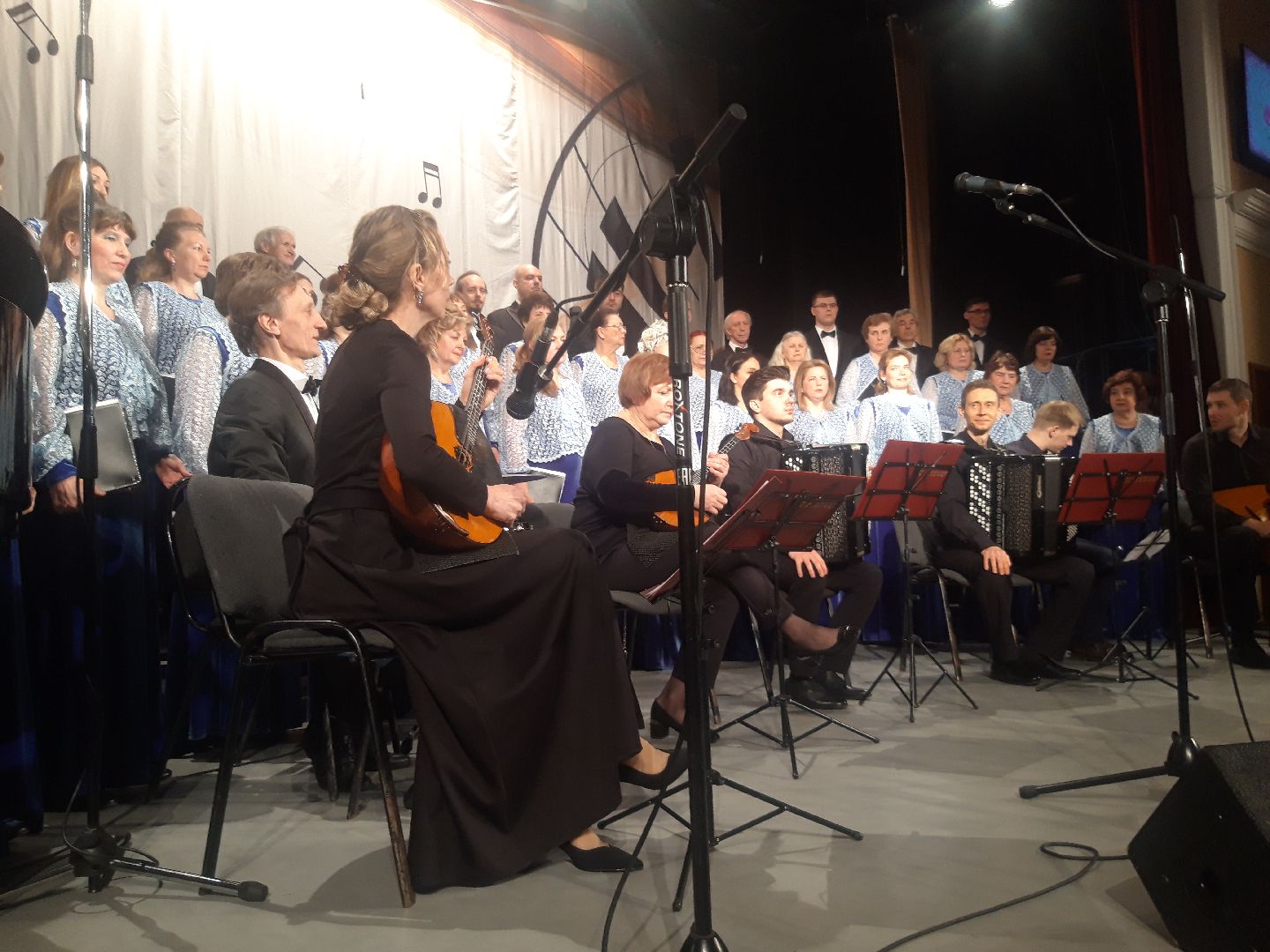 знаменитости, праздники, искусство,