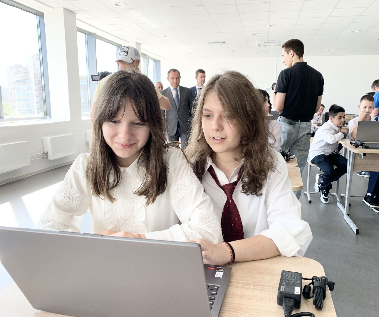 Балашиха, Подмосковье, День знаний, новая школа,