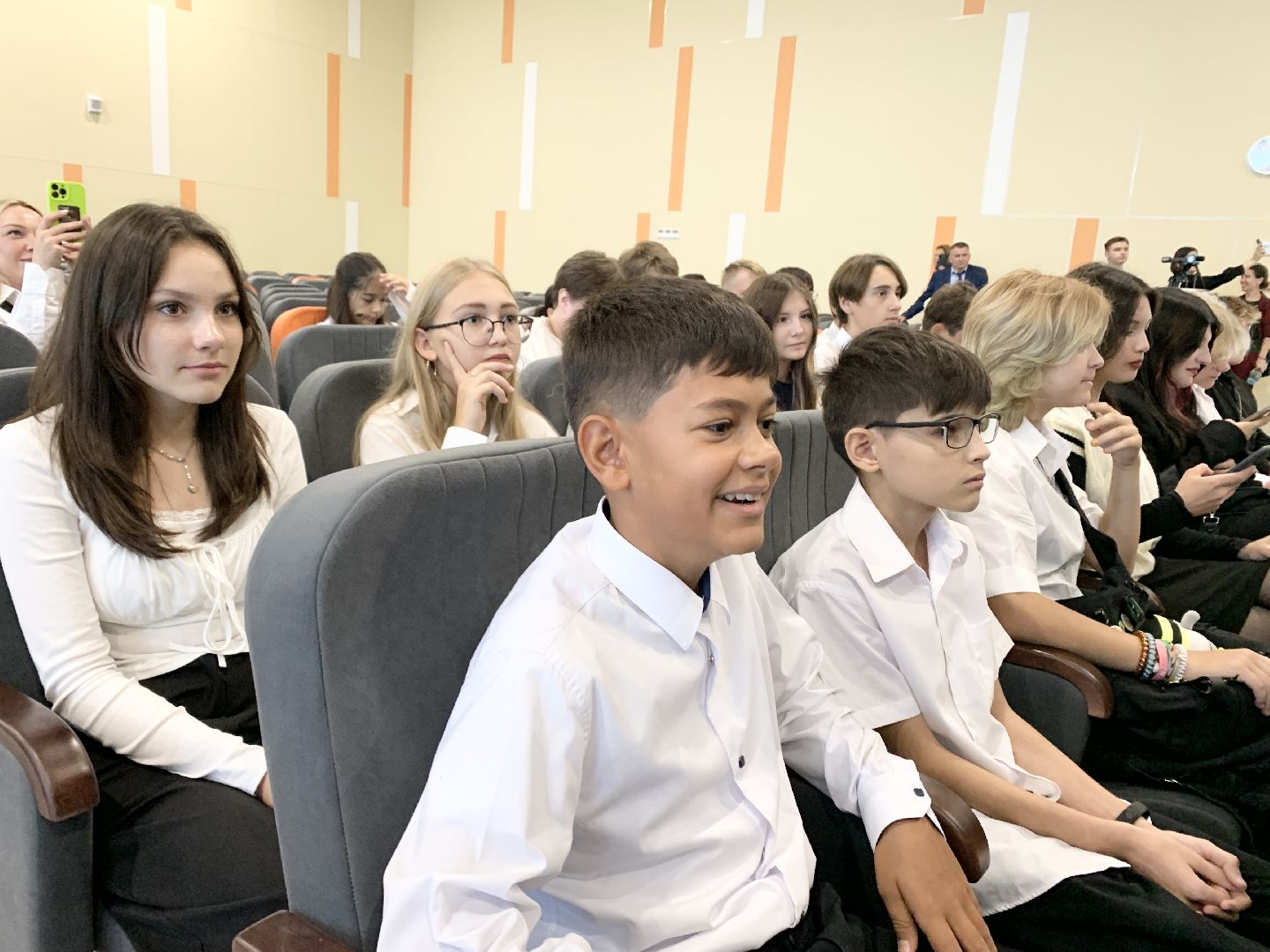 Балашиха, Подмосковье, День знаний, новая школа,