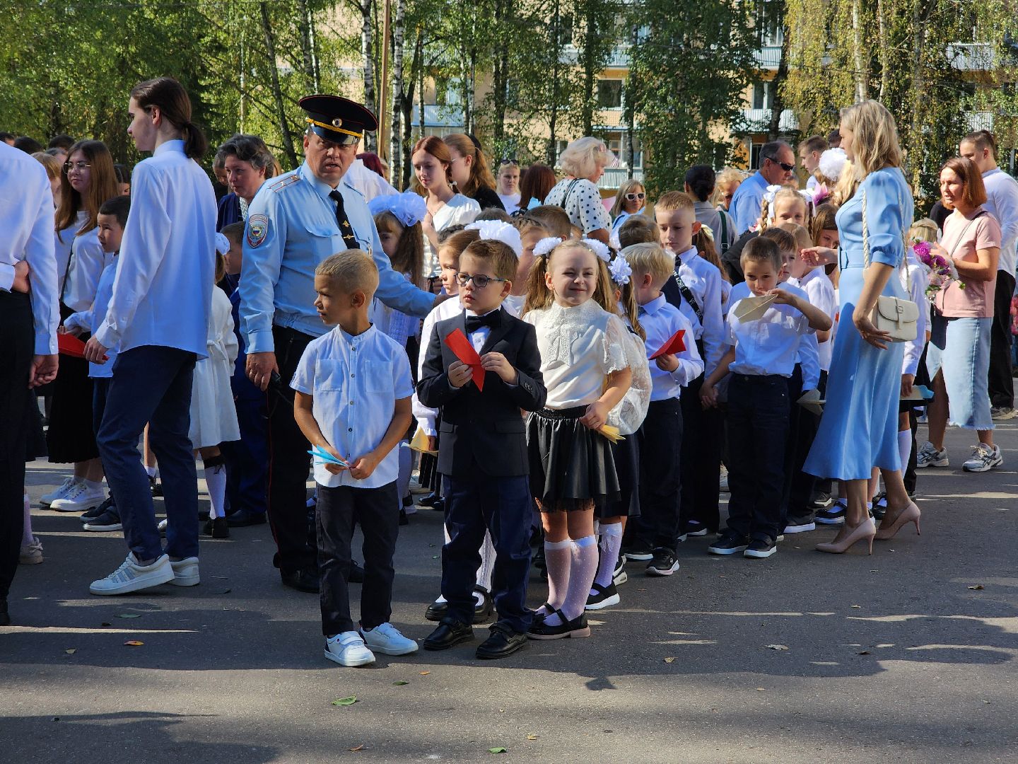 Дубна, День знаний, Учебный год, Линейка, Школа, Ученики, завершение капремонта,