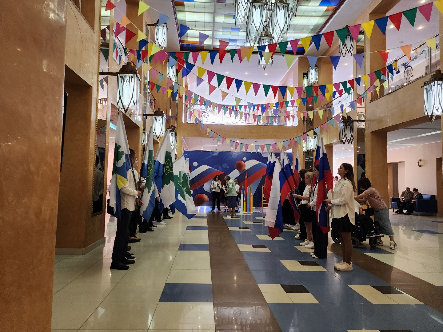 Дубна, День знаний, Учебный год, Линейка, Школа, Ученики, завершение капремонта,