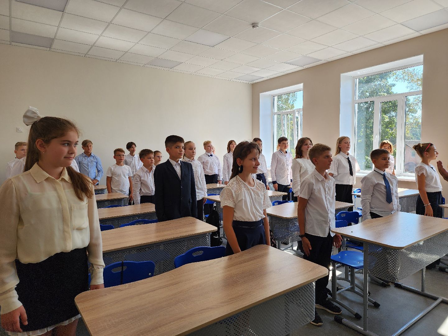 Дубна, День знаний, Учебный год, Линейка, Школа, Ученики, завершение капремонта,