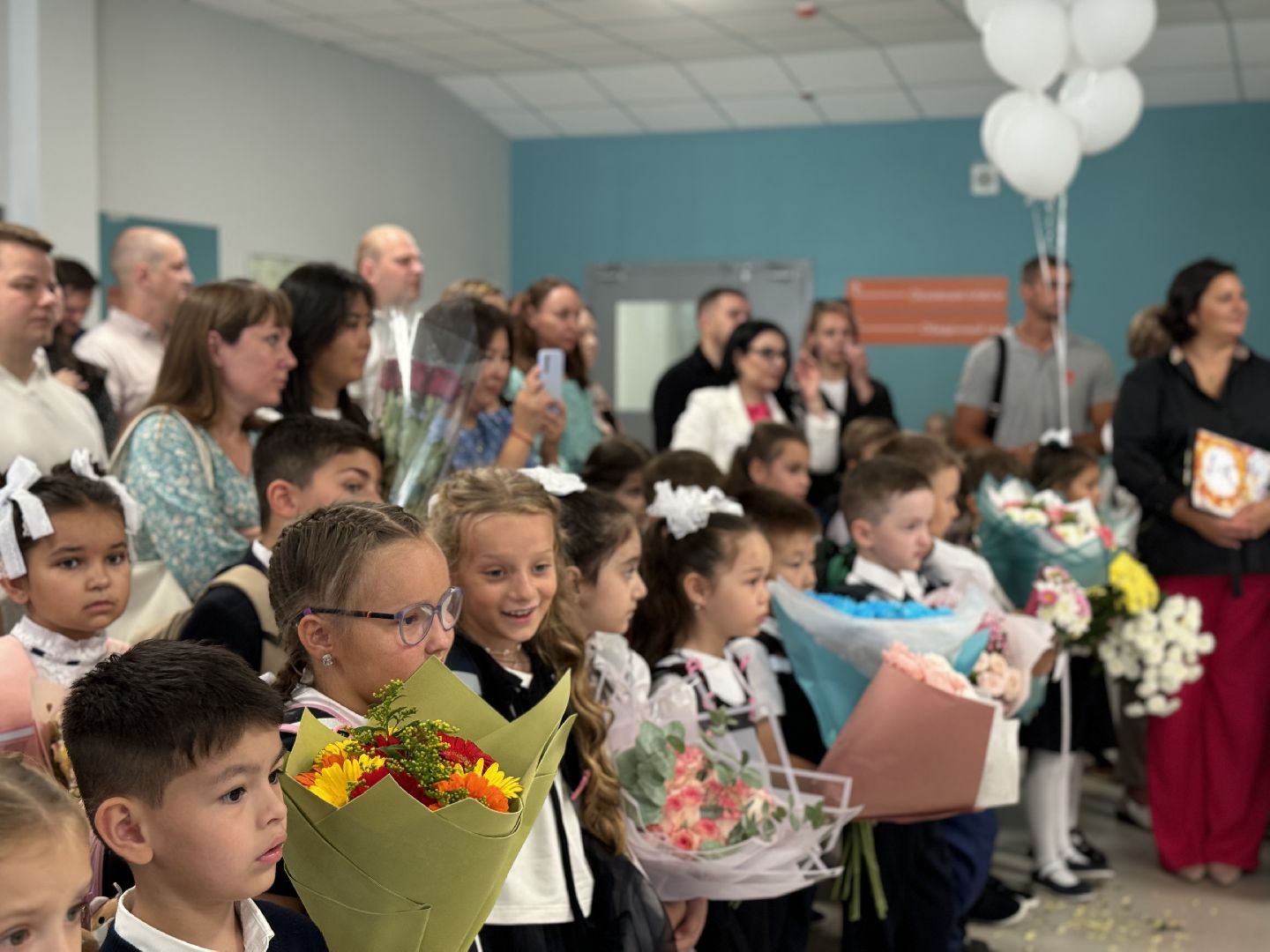 Новая школа, День знаний, ЖК Южная Битца, Бутовская СОШ 1, глава муниципалитета, Школьники Ленинского округа,