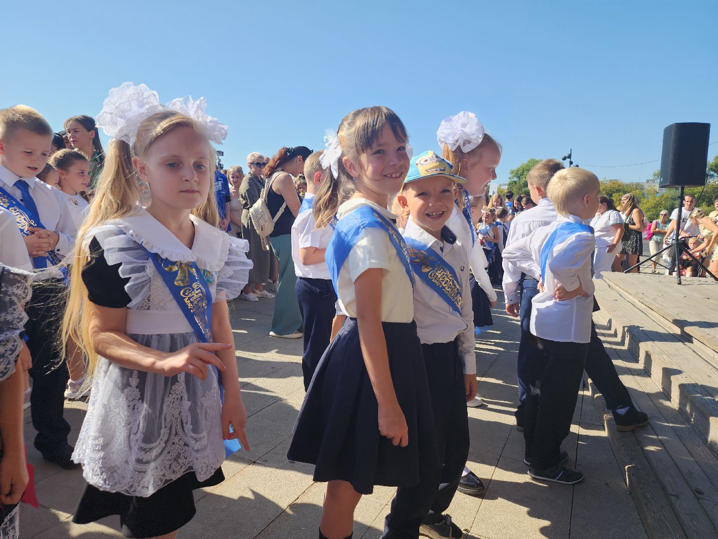 Парад первоклассников, орехово зуево, парки подмосковья, день знаний, 2 сентября,