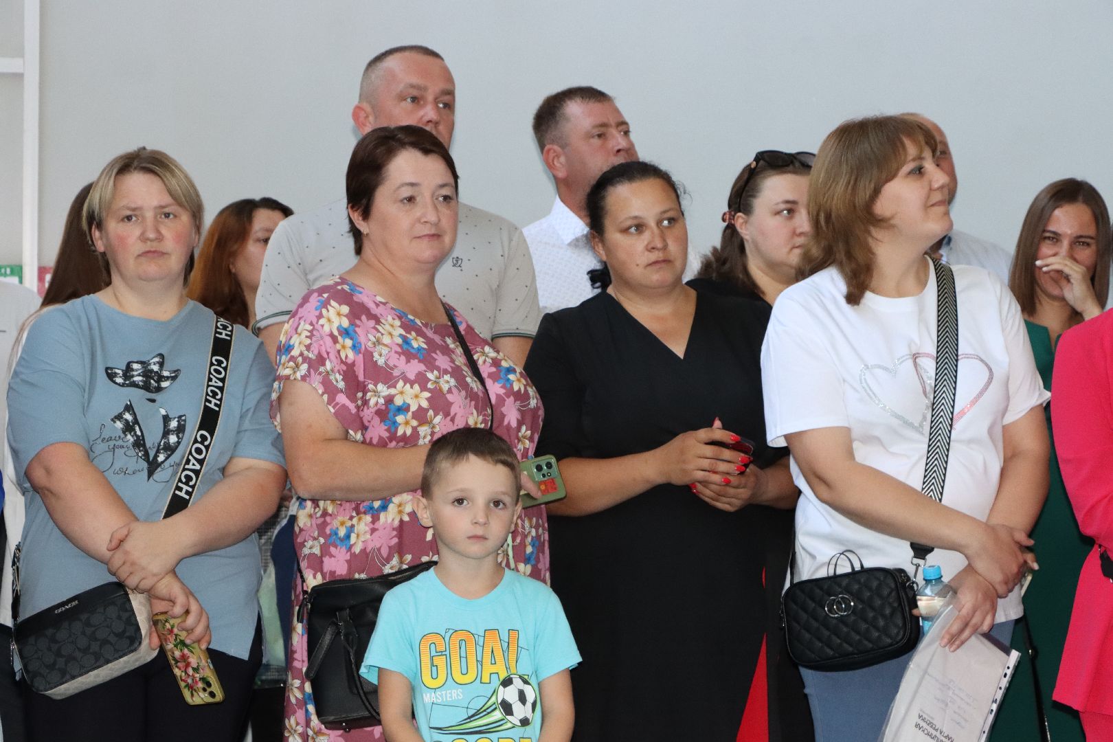 лотошино, лотошинская школа 1, образование, первый звонок, день знаний,