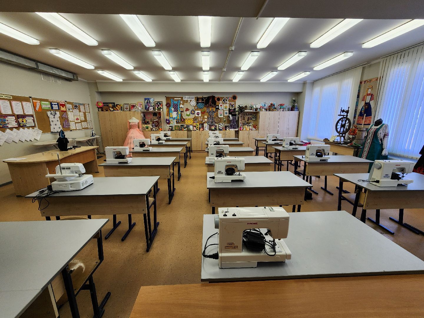 Чехов, школа 10, новый предмет, труд, технология, преподаватели труда, учебные модули, особенности предмета,