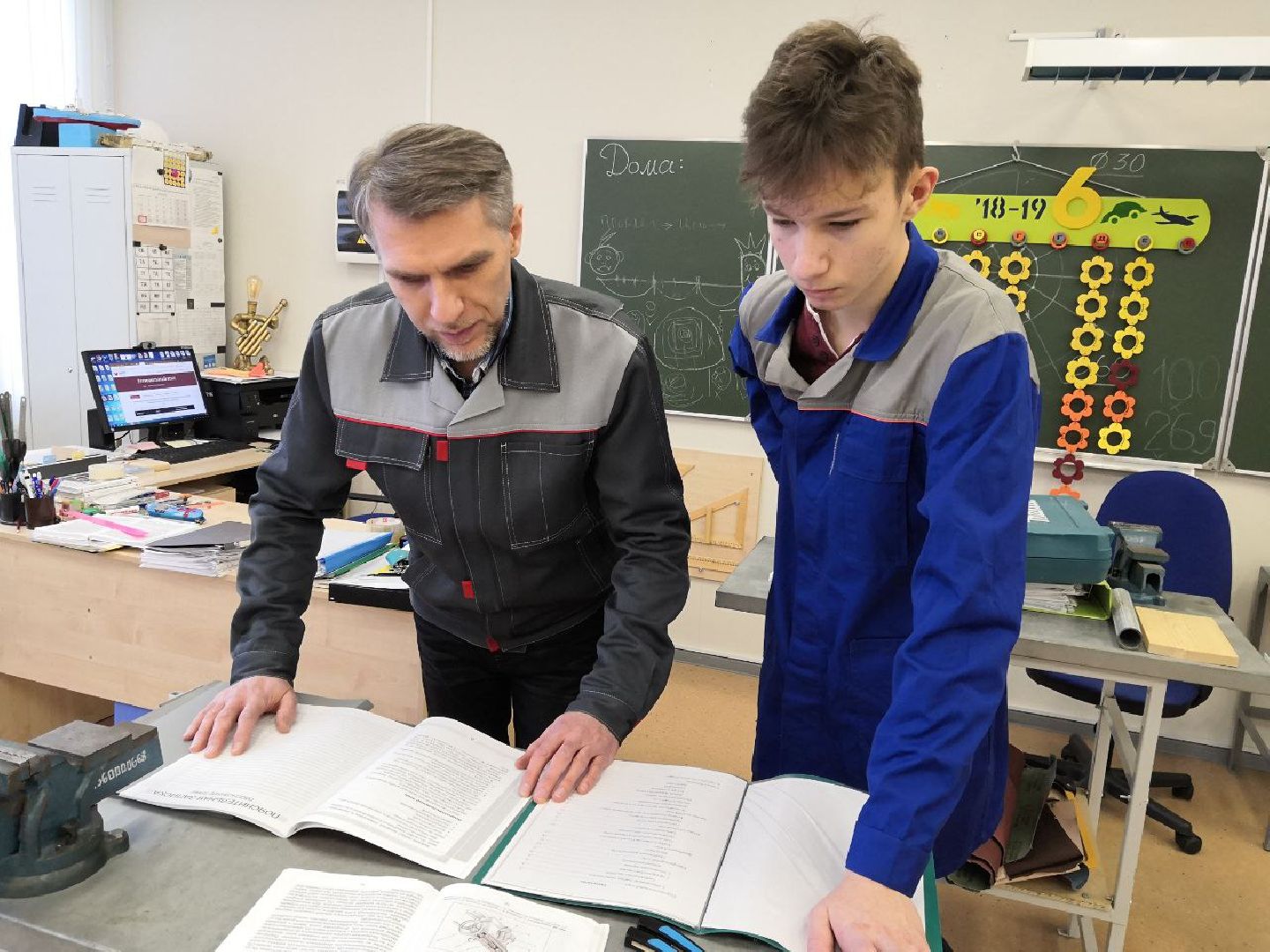 Чехов, школа 10, новый предмет, труд, технология, преподаватели труда, учебные модули, особенности предмета,