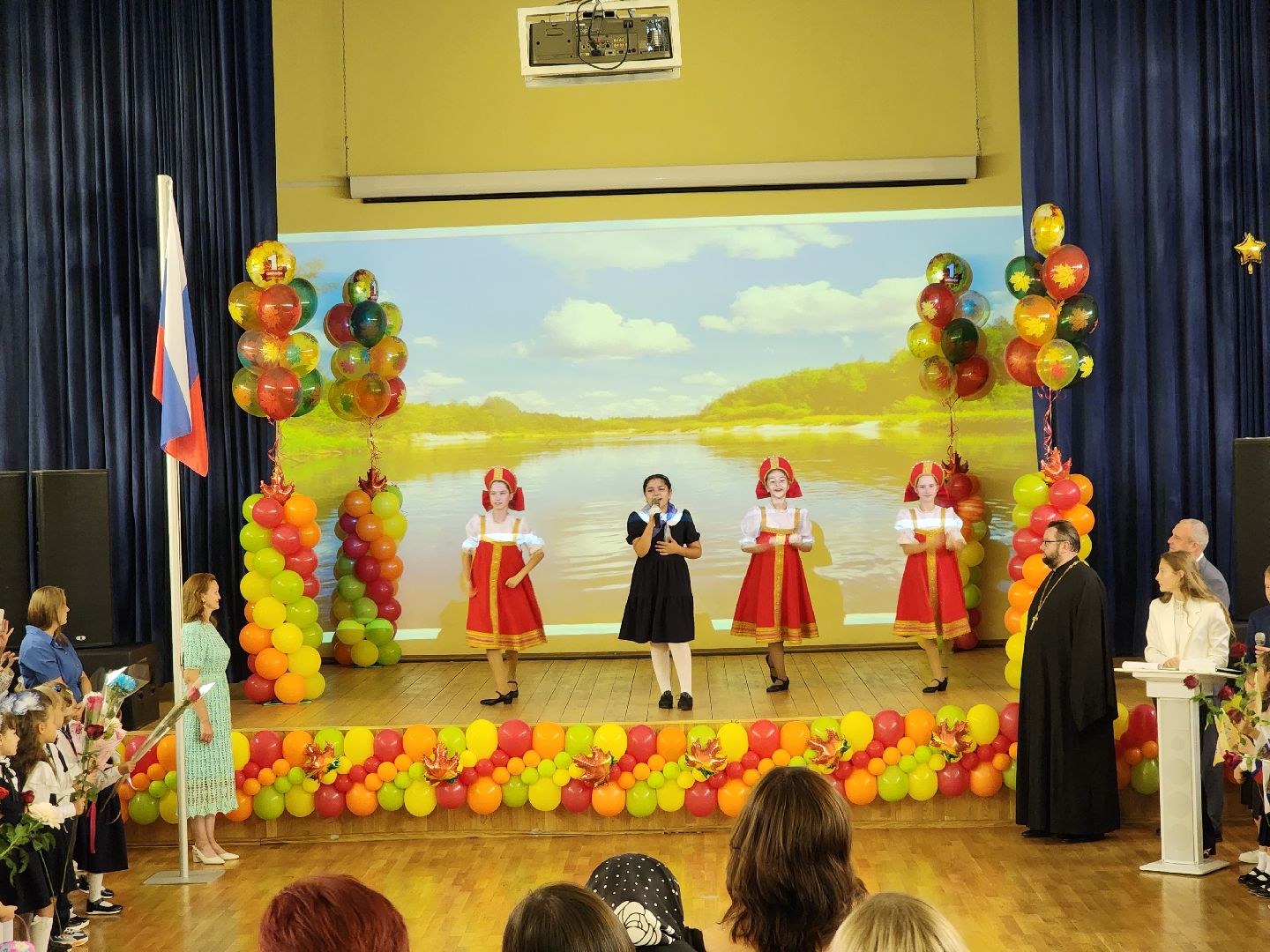 Подольск, Образование, день знаний в школе, Благотворительность, Дети вместо цветов,