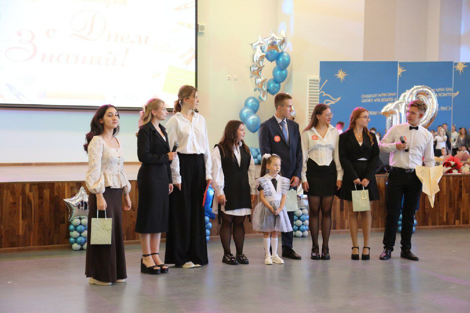 серпухов, школа 19, улица юбилейная, роман катасонов, день знаний, беслан,