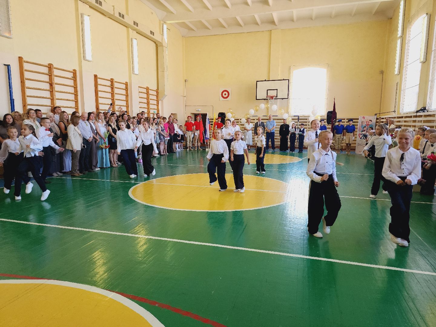 день знаний, школа, первоклассник, ремонт школы, георгиевская гимназия,