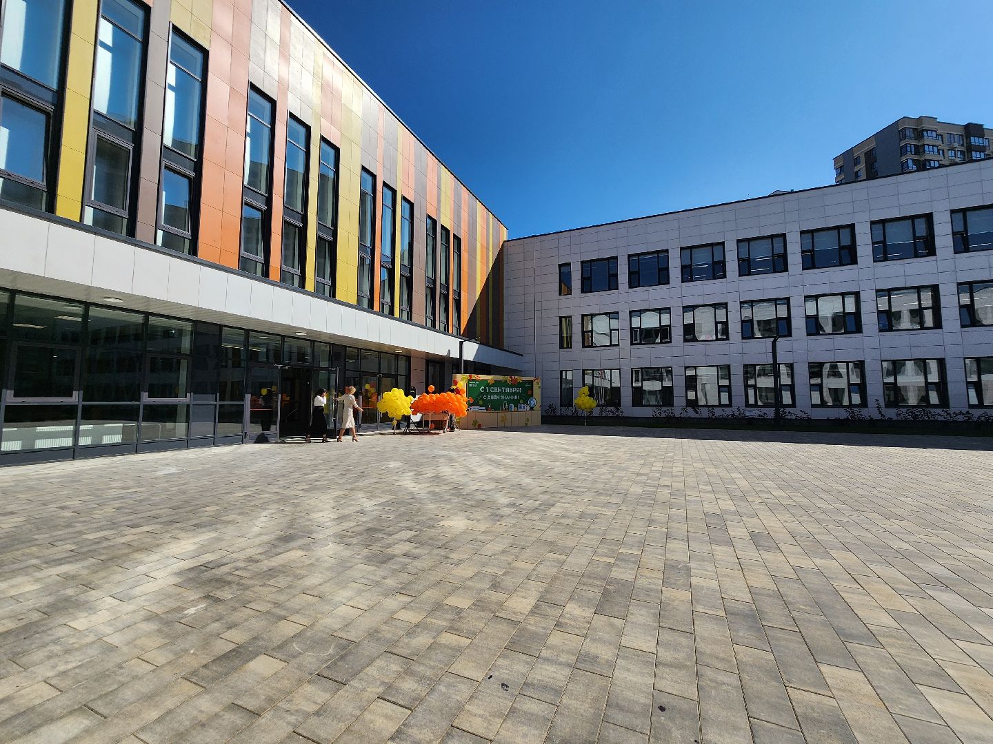 новая школа, первый звонок,