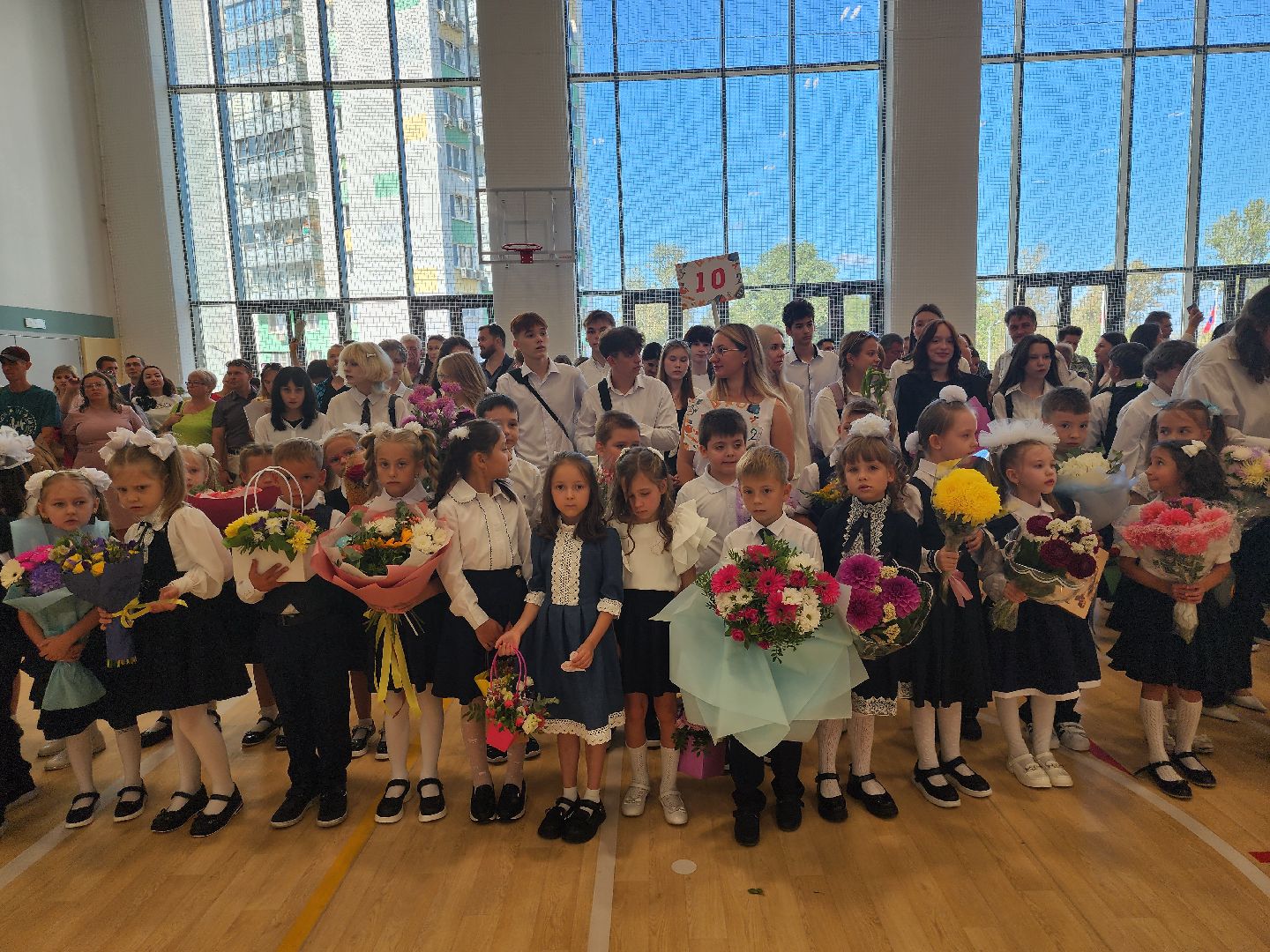 новый корпус, первый звонок,