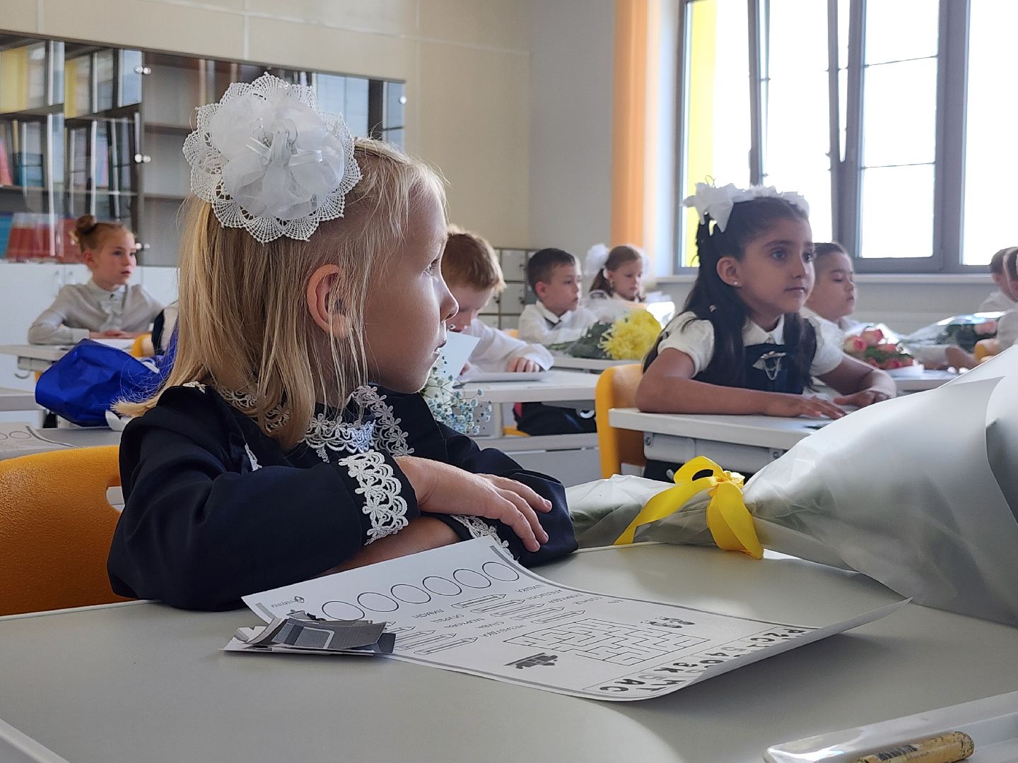 новый корпус, первый звонок,