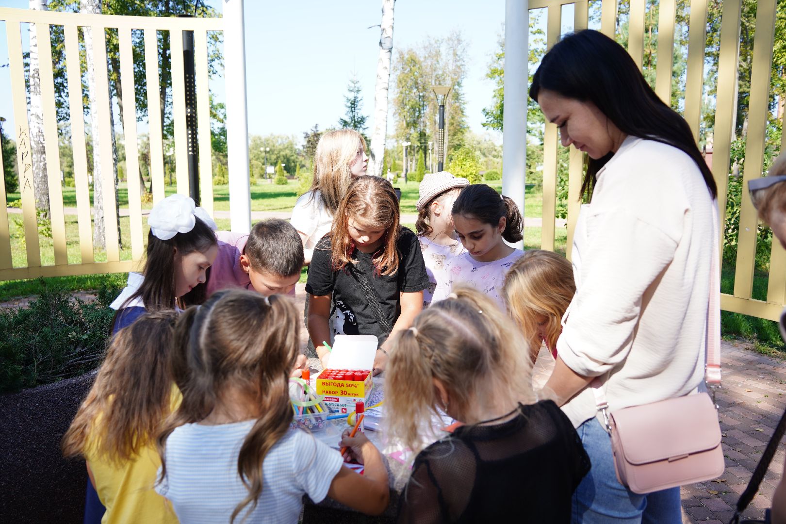 день знаний, парк знаний, Рошаль, парк Крестов брод, Большая Шатура, школьники,