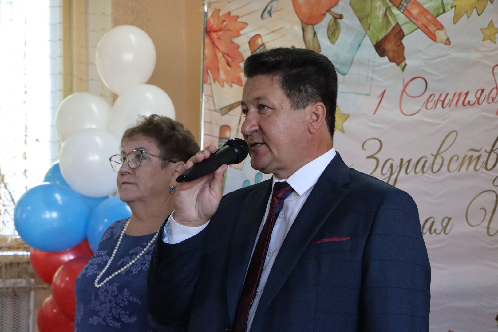 день знаний, совхозная сош, Серебряные пруды, глава городского округа,