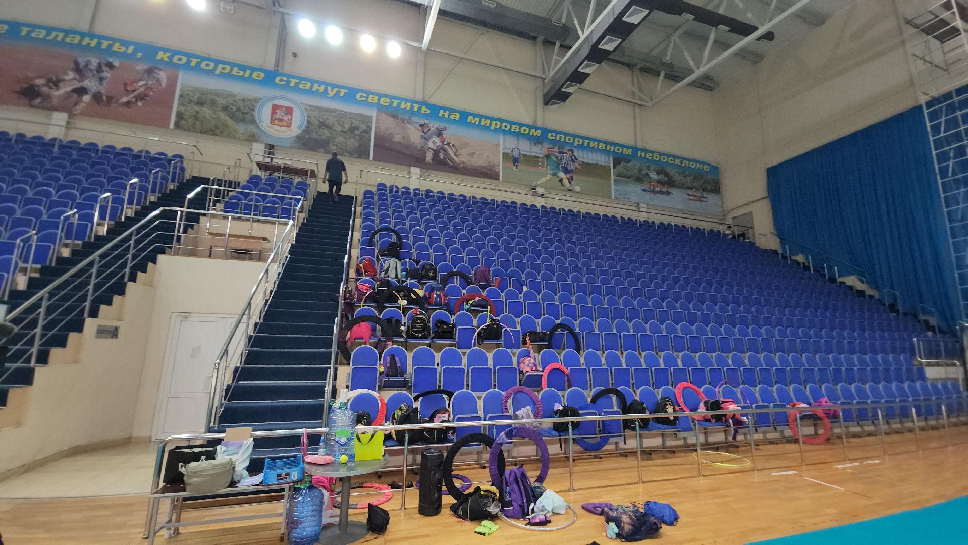 серпухов, поселок большевик, дс надежда, ремонт спортзала, Клубная улица,