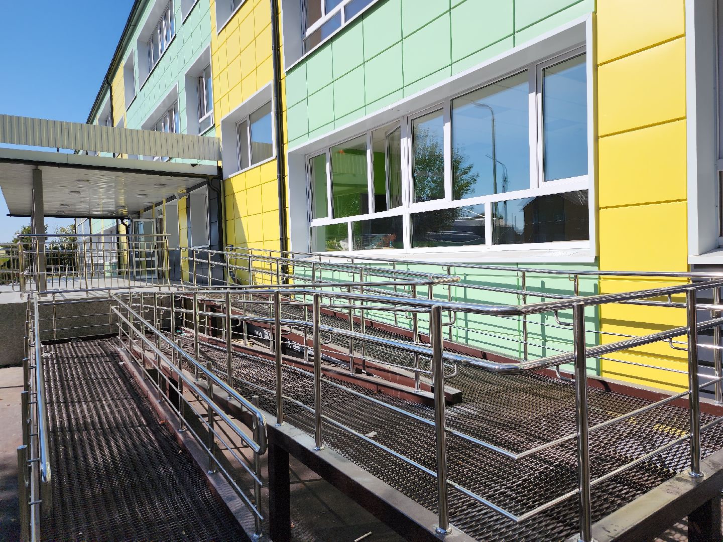 серпухов, подмосковье, капремонт школы, инвалиды, ремонт,