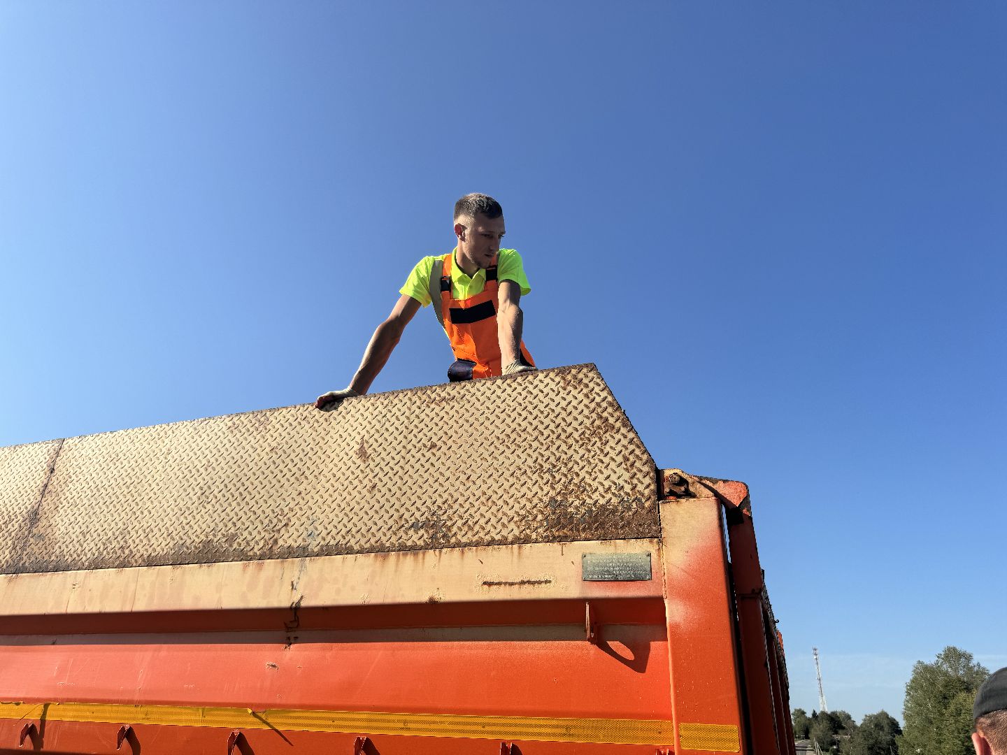 шаховская, ремонт автомобильных дорог, асфальтовая крошка,
