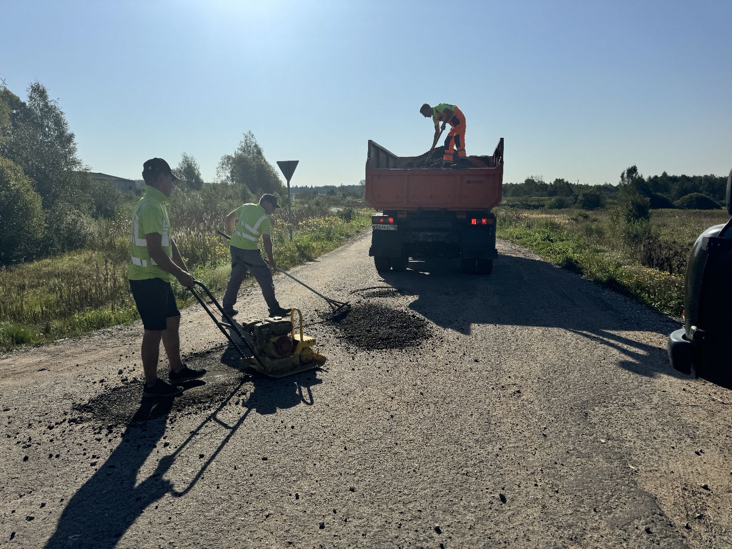 шаховская, ремонт автомобильных дорог, асфальтовая крошка,