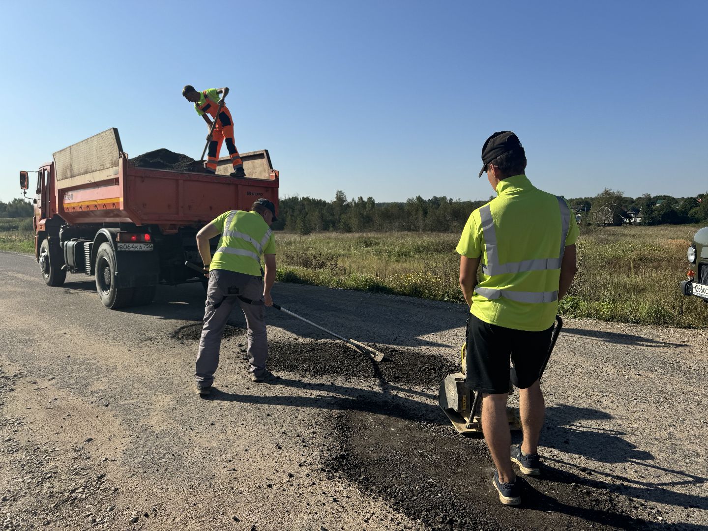 шаховская, ремонт автомобильных дорог, асфальтовая крошка,