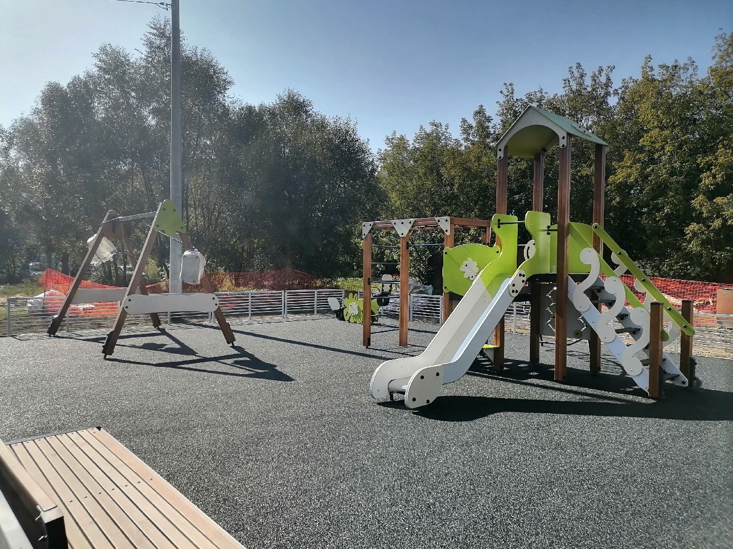 строительство детской площадки, демихово, орехово-зуевский округ, благоустройство дворов в подмосковье,