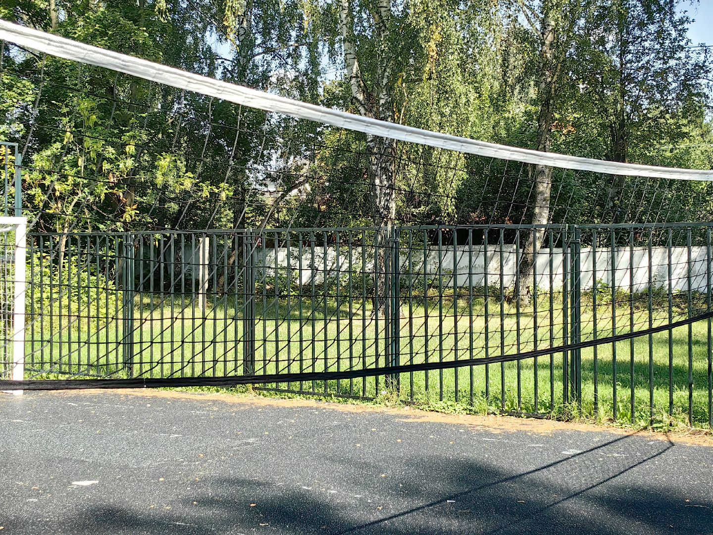 физкультура, спортивный инвентарь, обручи, мячи, спортивная площадка, мини-футбол,