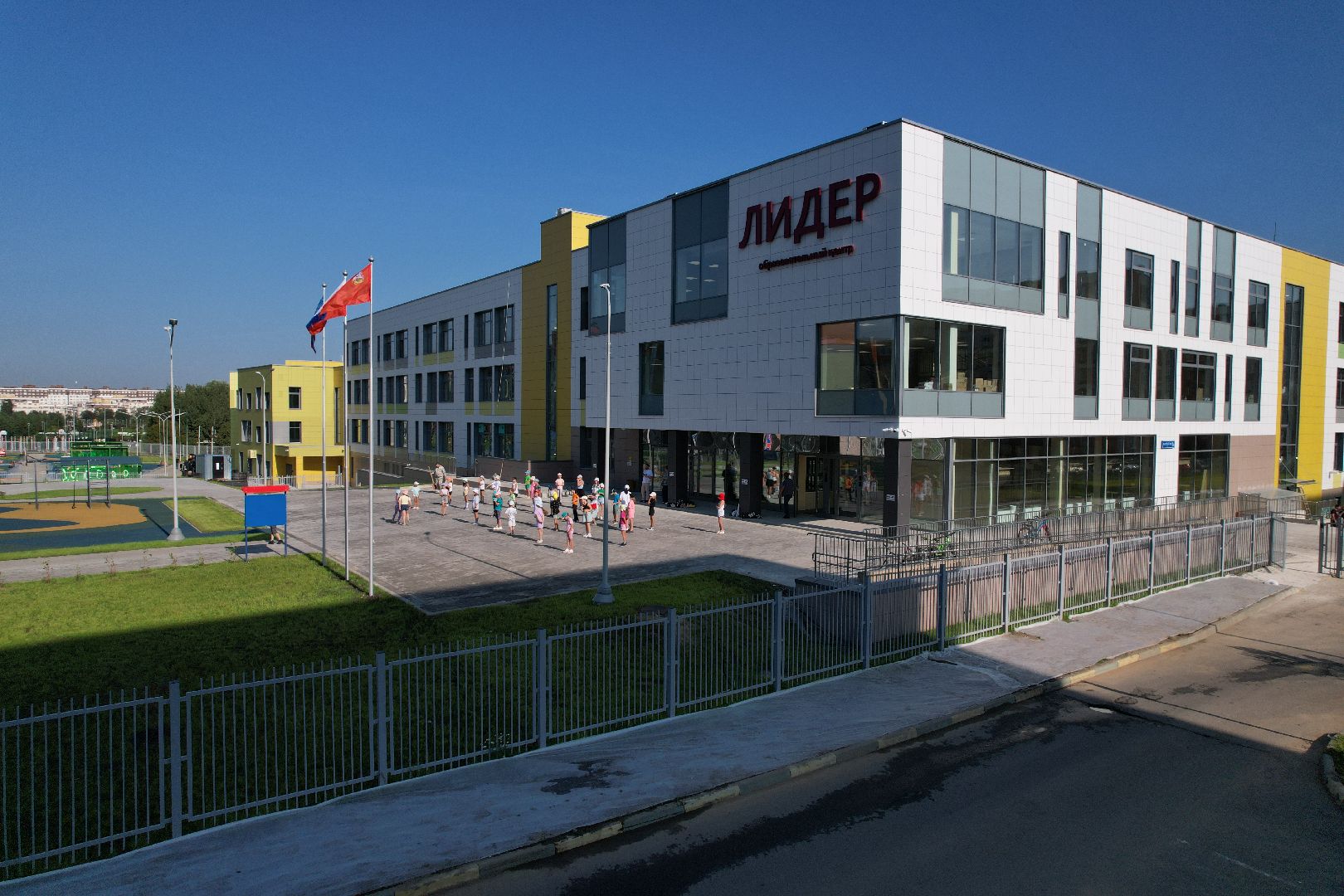 видео с коптера, школа, красногорск,