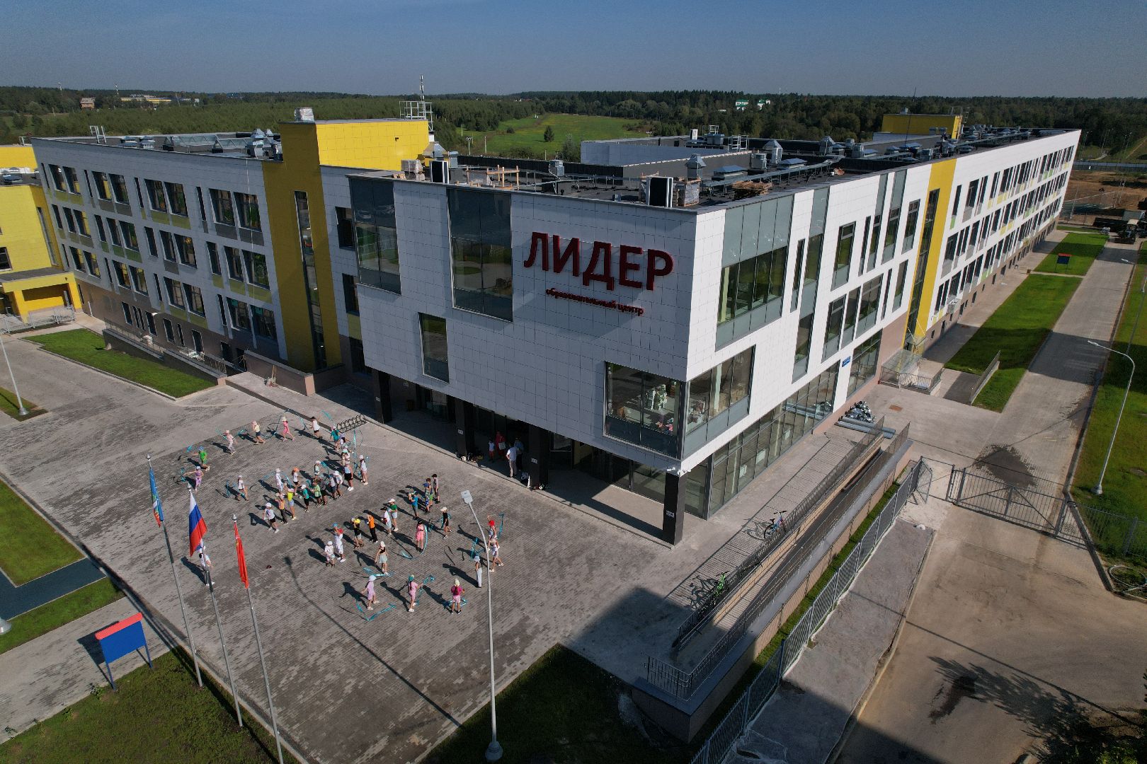 видео с коптера, школа, красногорск,