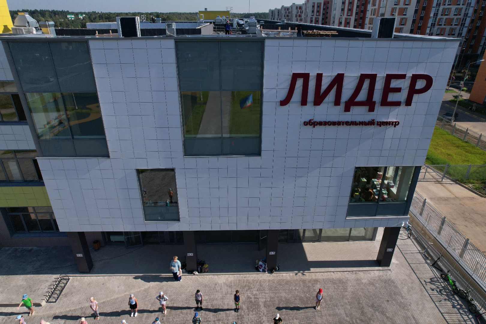 видео с коптера, школа, красногорск,