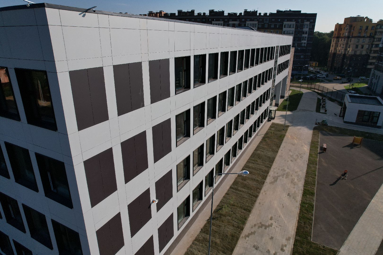 видео с коптера, школа,