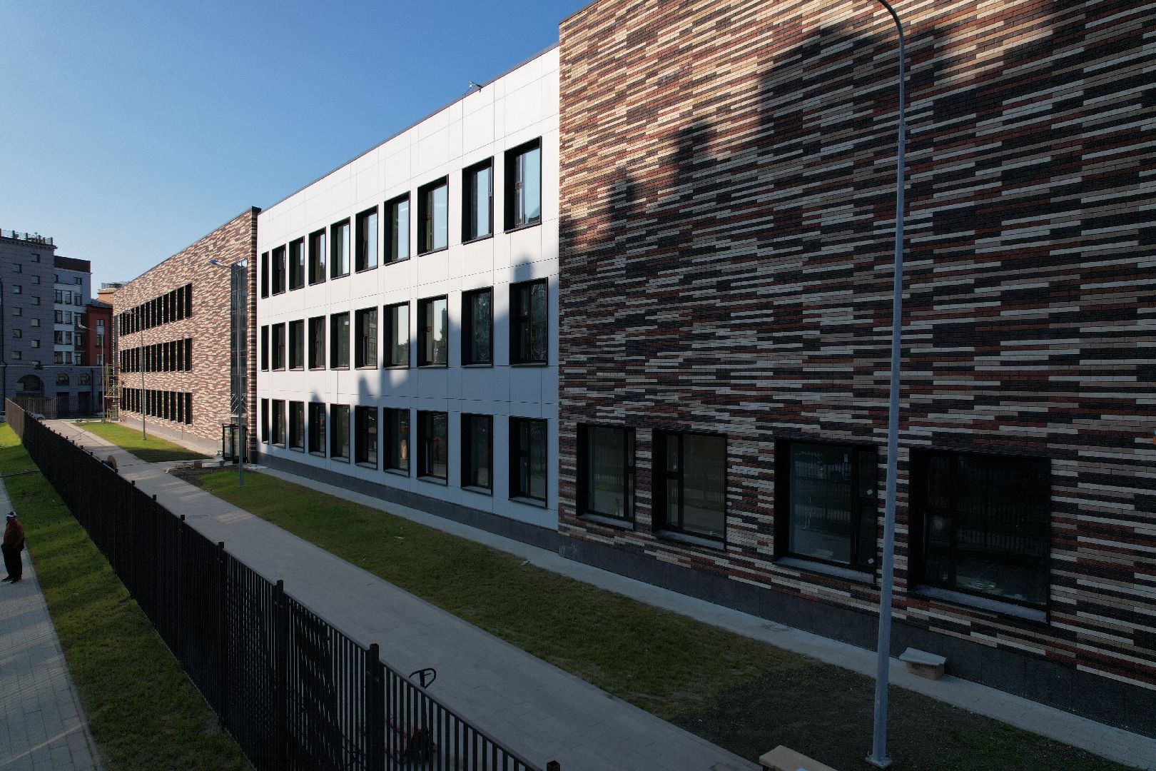 видео с коптера, школа,