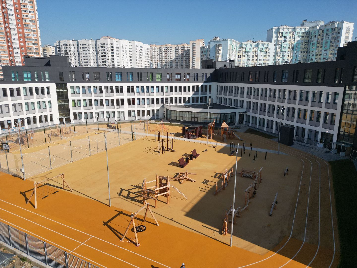 видео с коптера, школа, красногорск,