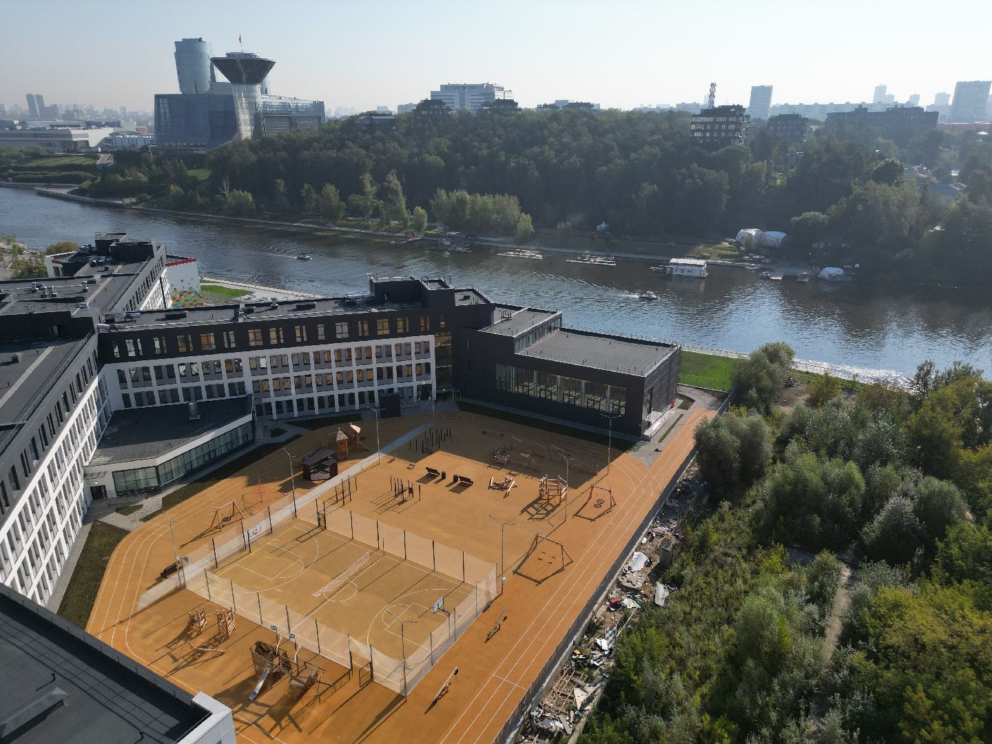 видео с коптера, школа, красногорск,