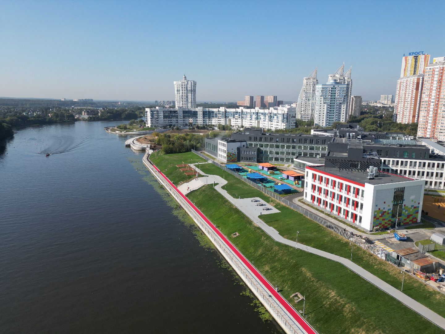 видео с коптера, школа, красногорск,