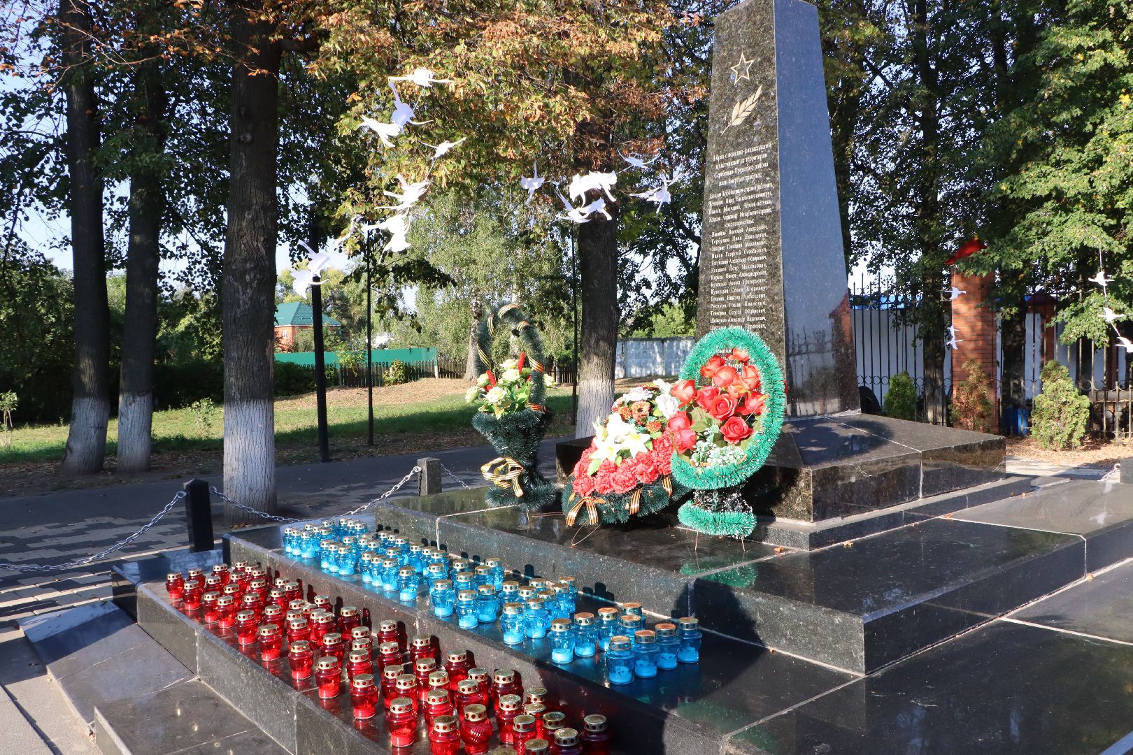 День памяти и скорби, беслан 20 лет, Серебряные пруды, Братская могила,