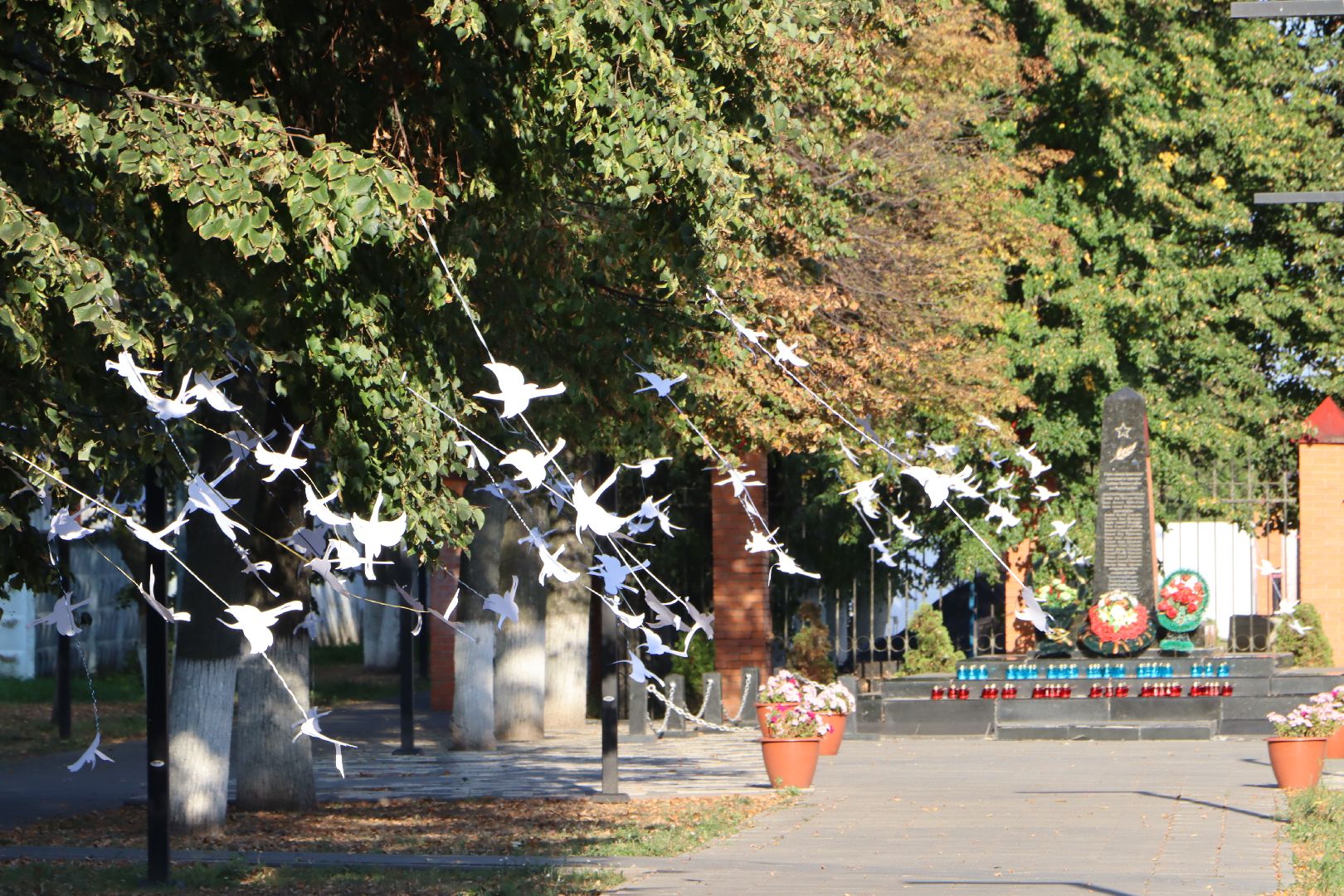 День памяти и скорби, беслан 20 лет, Серебряные пруды, Братская могила,