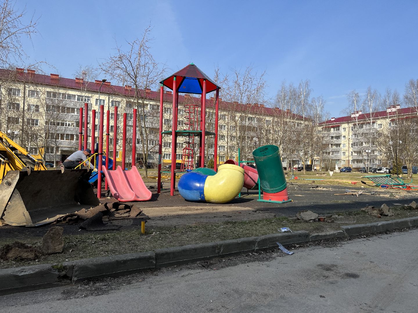 Шаховская, детская площадка, демонтаж