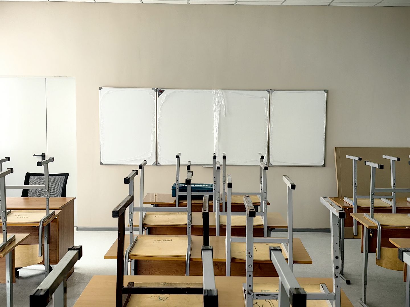 новый учебный год 2024, ремонт классов, образование, парта, проектор, капремонт,