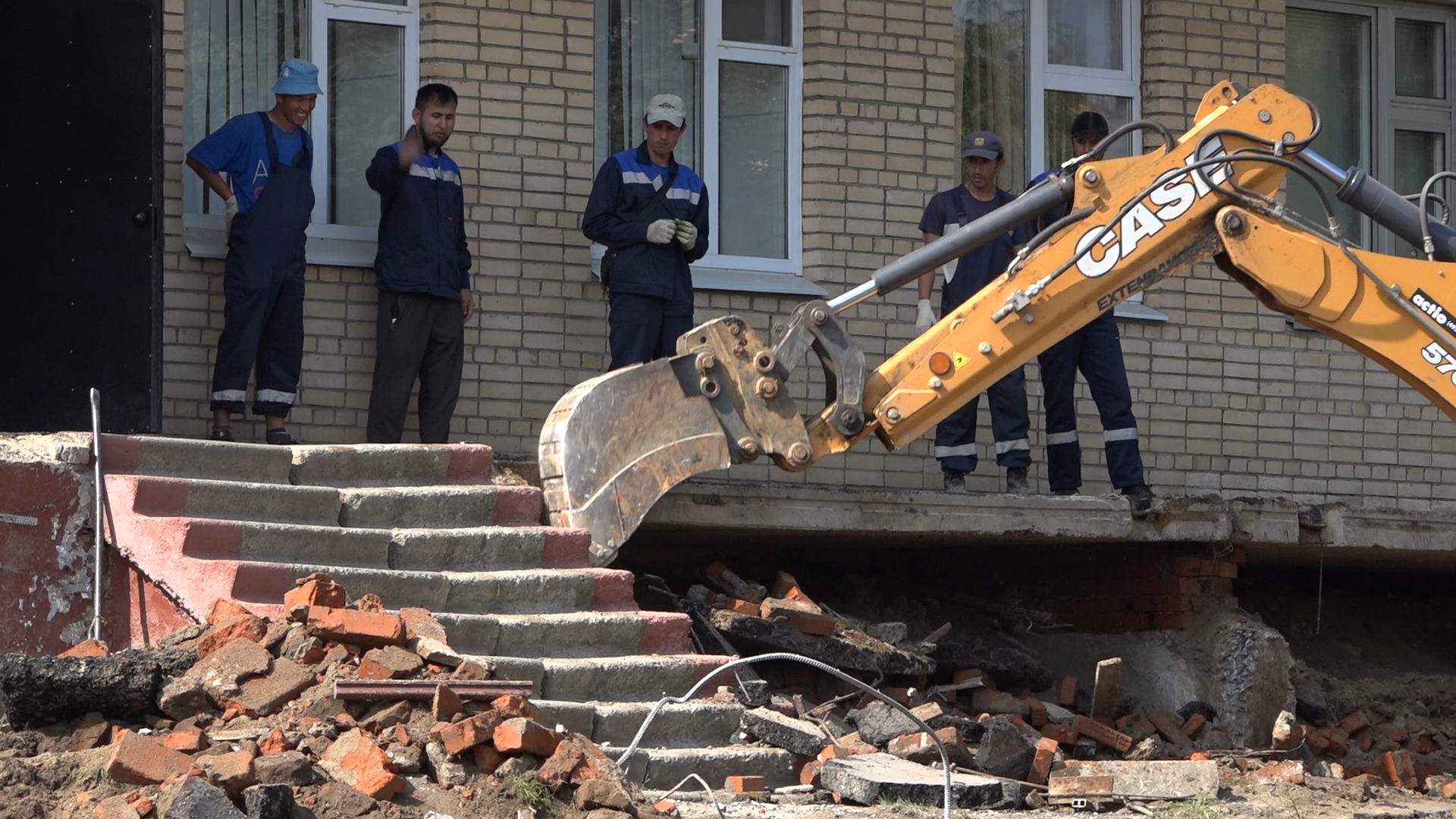 благоустройство территории, власиха столица РВСН, новый облик Власихи, въездная группа Власиха, мкр Солнечный Власиха,