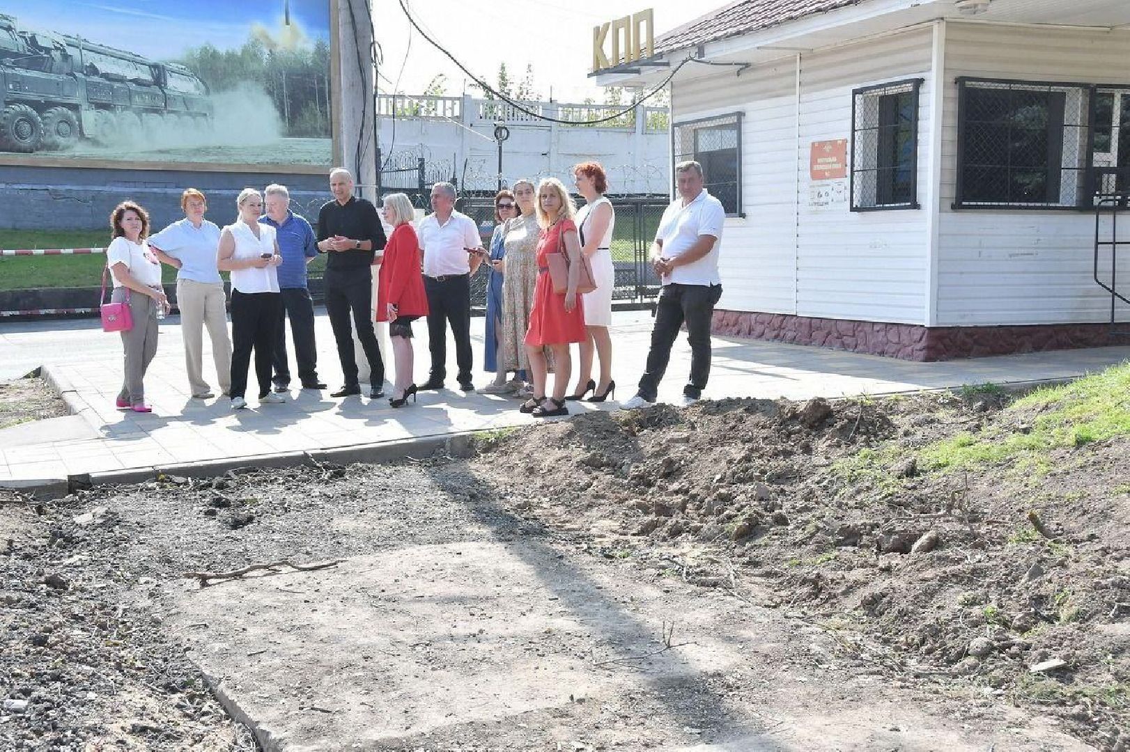 благоустройство территории, власиха столица РВСН, новый облик Власихи, въездная группа Власиха, мкр Солнечный Власиха,