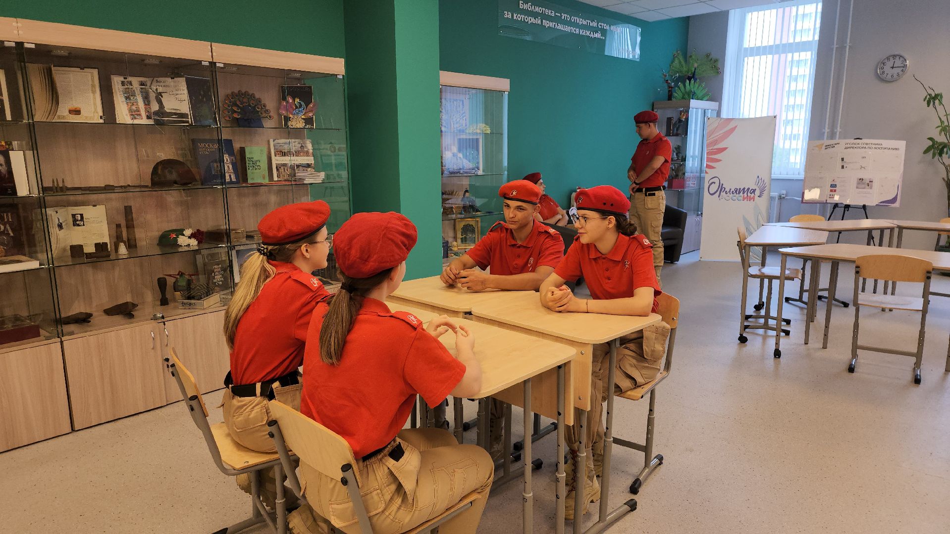 серпухов, подмосковье, беслан, Катасонов, школа 19, образование,